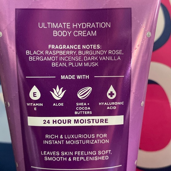 Bath & Body Works Dark Kiss set - Picture 4 of 4